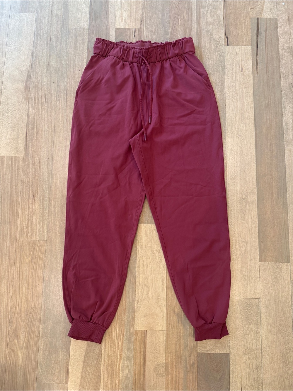 lululemon athletica Burgundy Elastic Waist Joggers 25inseam